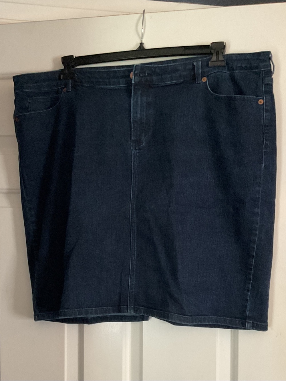 Lands' End dark blue denim skirt with zipper